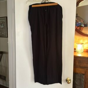 ANDE Men’s Black Sleep Pants. Size M. Never worn. Two front pockets.